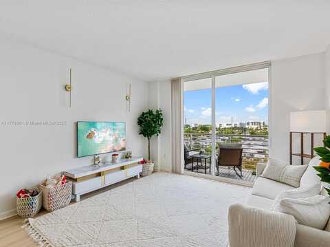 2775 NE 187th St, Aventura, FL 33180
