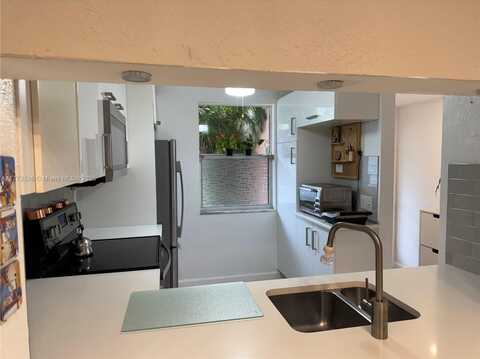 2786 NW 104th Ave, Sunrise, FL 33322