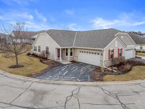 1419 Horizon Trl, Waukesha, WI 53189
