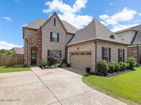 5228 Forest Bend Cove, Southaven, MS 38672