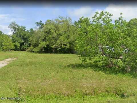 115 Bay Oaks Drive, Bay Saint Louis, MS 39520