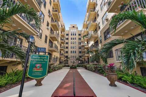 130 4TH AVENUE N, Saint Petersburg, FL 33701