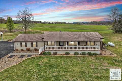 10131 Sontag Rd, Martinsville, VA 24112