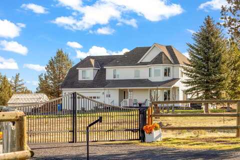 13680 Rust Bucket Road, Powell Butte, OR 97753