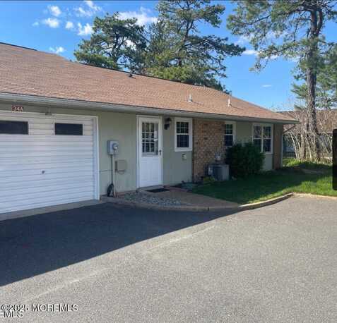 34a Cambridge Circle, Manchester, NJ 08759