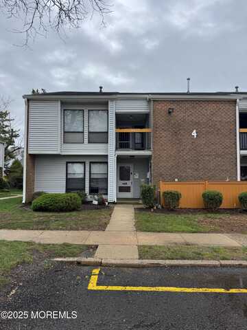 4 Dennison Drive, East Windsor, NJ 08520