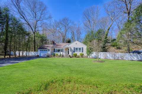 36 Cold Spring Hills Road, Huntington, NY 11743
