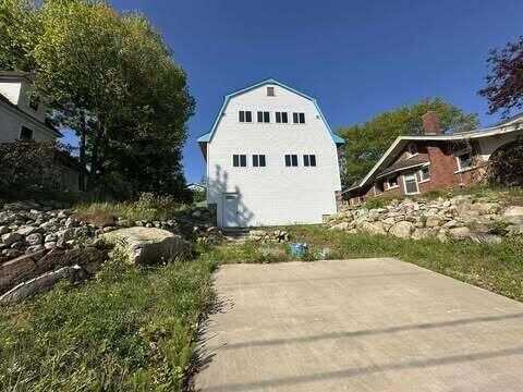 239 Penobscot Street, Rumford, ME 04276