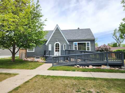 31 3rd Avenue SW, Choteau, MT 59422