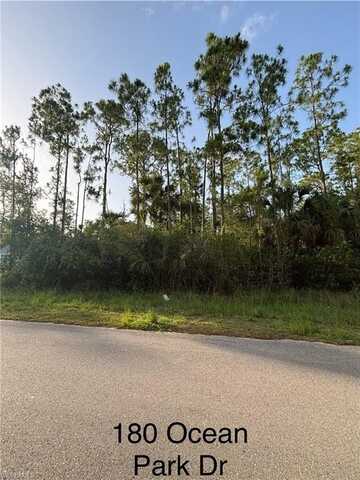 180 Ocean Park, LEHIGH ACRES, FL 33972