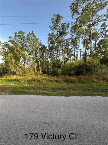 179 Victory, LEHIGH ACRES, FL 33972