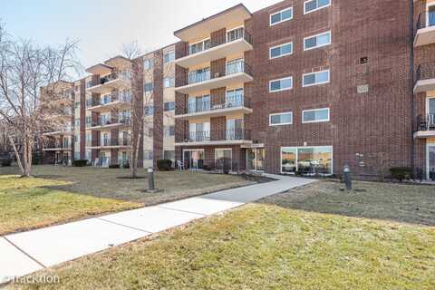 5300 Walnut Avenue, Downers Grove, IL 60515