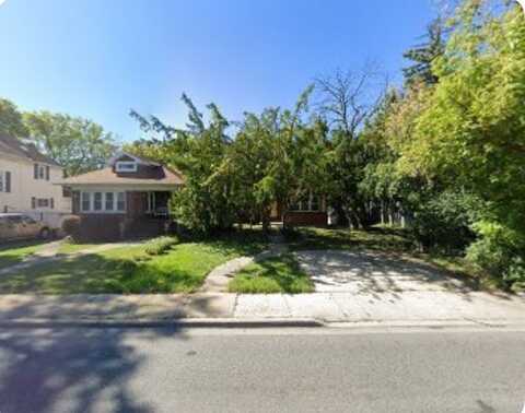 618 N 1st Avenue, Maywood, IL 60153