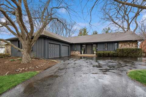 1236 CRANE Boulevard, Libertyville, IL 60048