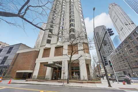 400 E Ohio Street, Chicago, IL 60611