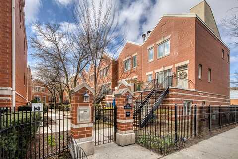 1541 W HENDERSON Street, Chicago, IL 60657