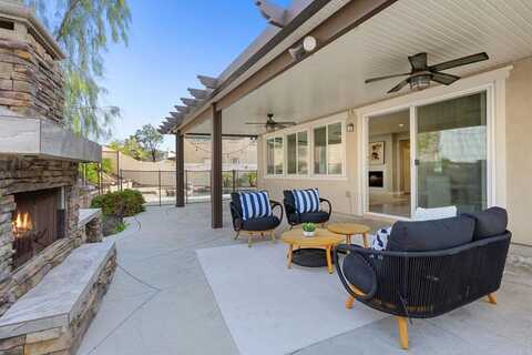 39031 New Meadow Drive, Temecula, CA 92591
