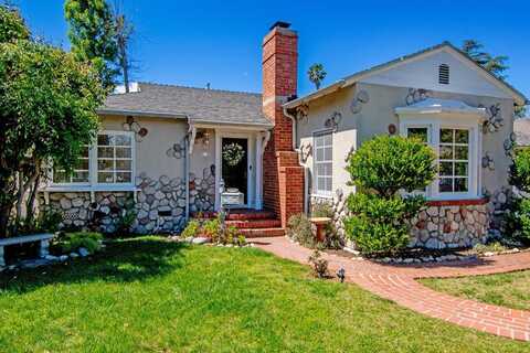 4547 Biloxi Avenue, Toluca Lake, CA 91602