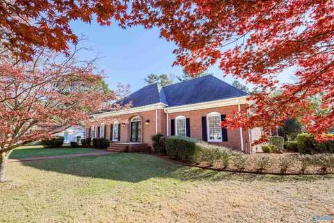 1706 Woodmont Drive, Decatur, AL 35601