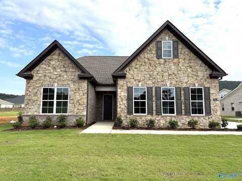 7504 Speckle Belly Boulevard, Owens Cross Roads, AL 35763