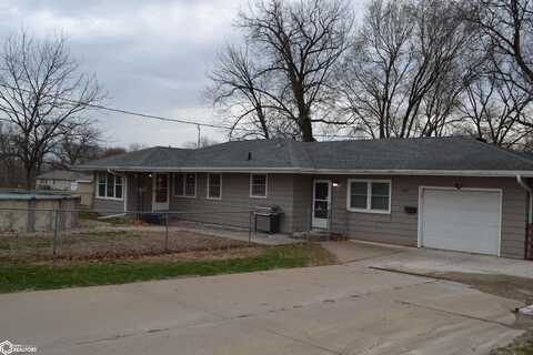 1841 Kirkwood, Burlington, IA 52601