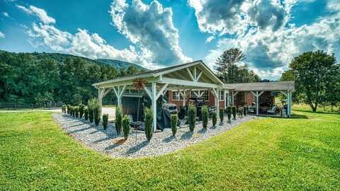 15 Rock Ridge Way, Blairsville, GA 30512