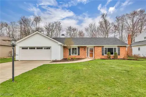 20208 Sandalwood Lane, Strongsville, OH 44149