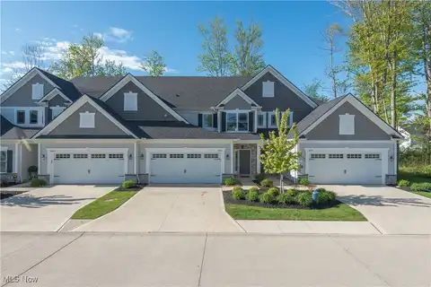 32021 Tuscan Lane, Avon Lake, OH 44012