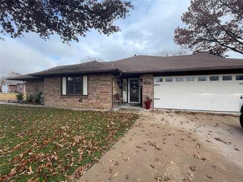 200 Parkhill Drive, Bartlesville, OK 74006