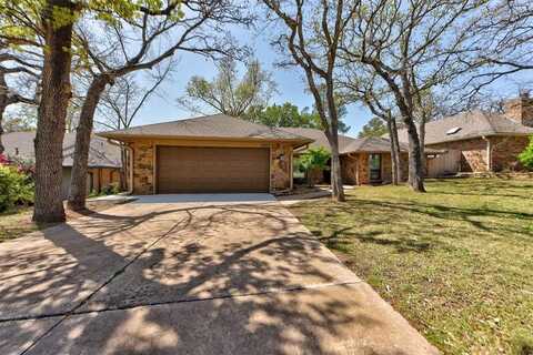2212 Dover Drive, Edmond, OK 73034
