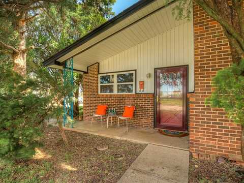 200 NE 18th Street, Moore, OK 73160