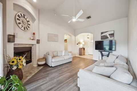 328 Peachtree Lane, Princeton, TX 75407