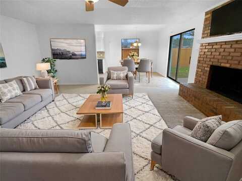 1713 Prince Drive, Benbrook, TX 76126