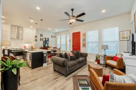 4908 Deavers Lane, Fort Worth, TX 76114