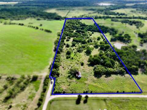5690 NW County Road 4052, Frost, TX 76641