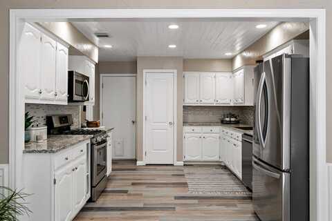 305 Southlake Drive, Forney, TX 75126