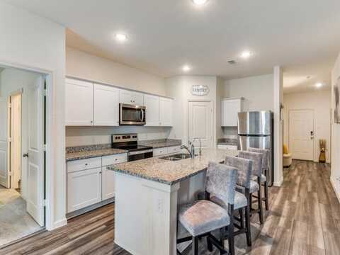 5665 Brownstone Lane, Fort Worth, TX 76036