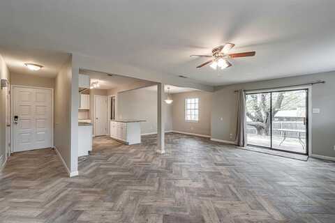 1401 Yucca Street, Midlothian, TX 76065