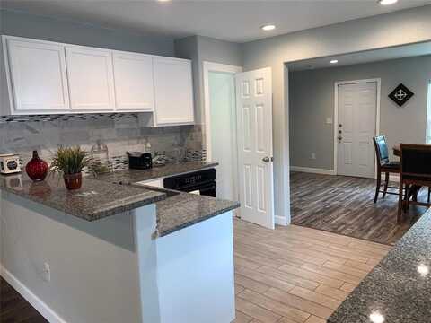 2310 Dathe Street, Dallas, TX 75215