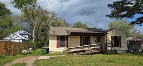 905 Howard Street, Seagoville, TX 75159