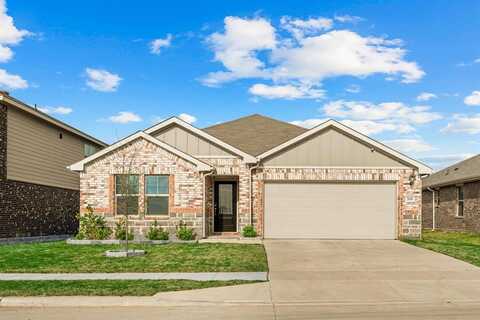 2848 Fox Trail Lane, Fort Worth, TX 76108