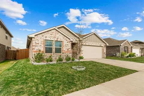 2848 Fox Trail Lane, Fort Worth, TX 76108