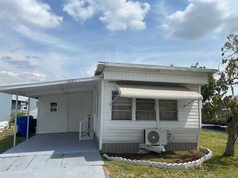 1021 Cedar Ave, Saint Cloud, FL 34769