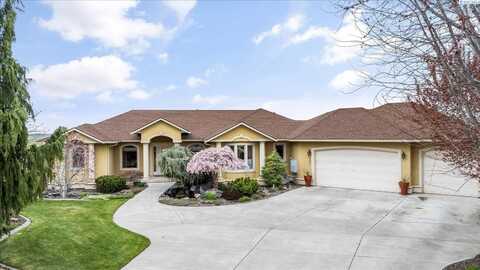 4307 Santa Ana Loop, Pasco, WA 99301