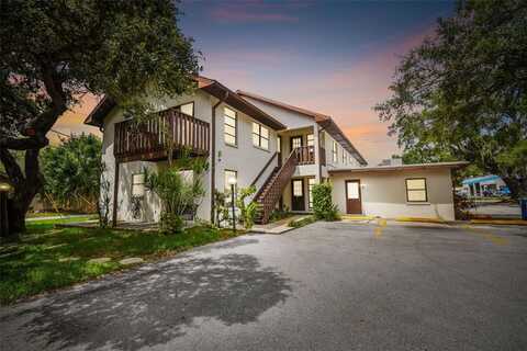 8423 SEMINOLE BLVD, SEMINOLE, FL 33772