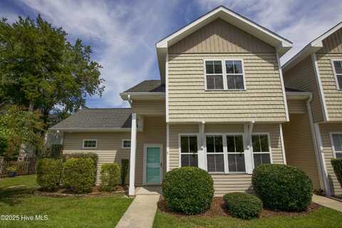 255 E Delaware Avenue, Southern Pines, NC 28387
