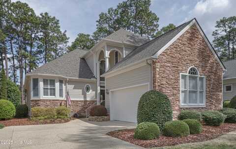 14 Dungarvan Lane, Pinehurst, NC 28374