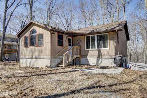 109 Pebble Rock Road, Lackawaxen, PA 18435