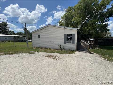 14915 Douglas Street, Dade City, FL 33525