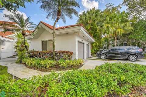 9263 NW 9th Ct, Plantation, FL 33324